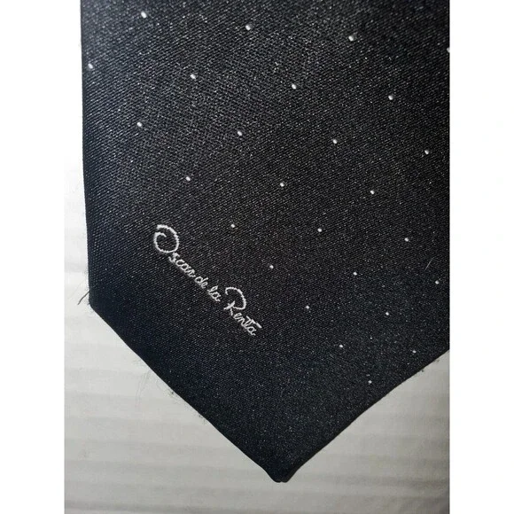 Oscar de la Renta tie necktie black white polka dotted dots - Picture 1 of 2